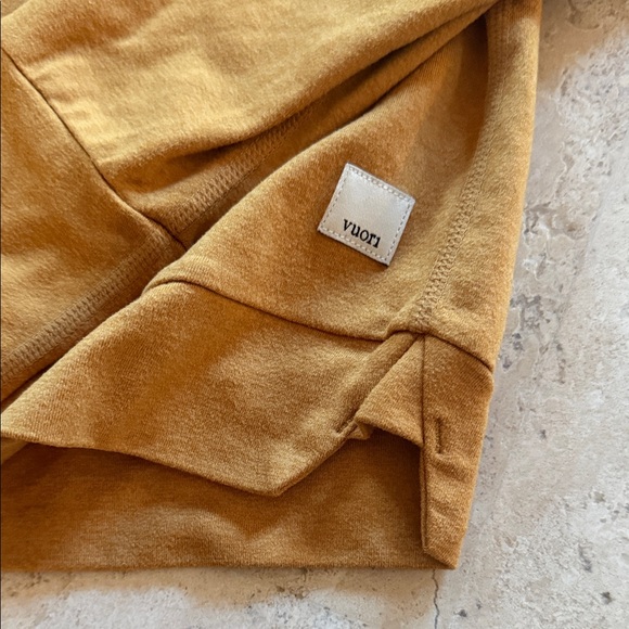 Vuori Halo Essential Hoodie Women’s XS DreamKnit Pullover Mustard Yellow - Picture 6 of 7